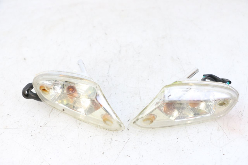 photo de CLIGNOTANT AVANT KYMCO AGILITY 4T 50 (2018 - 2022) - Vue produit