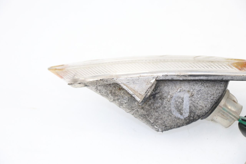 photo de CLIGNOTANT AVANT BAOTIAN TRAVEL SPIRIT 50 (2010 - 2012)