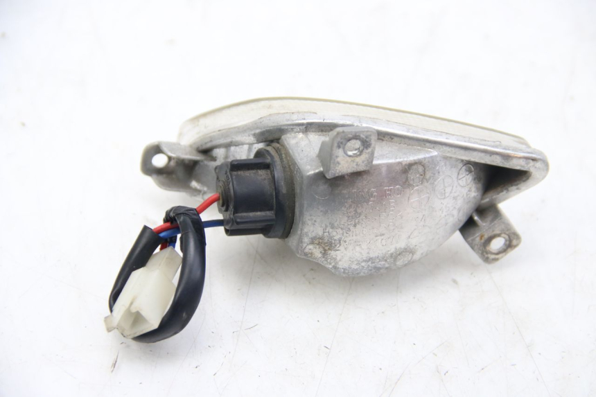 photo de CLIGNOTANT AVANT DROIT APRILIA SR 2T 50 (2012 - 2017)