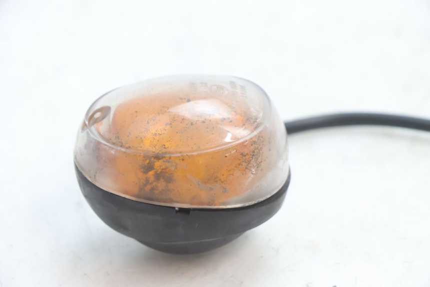 photo de CLIGNOTANT AVANT DROIT MBK BOOSTER SPIRIT 50 (2004 - 2017) - Zoom état d’usage