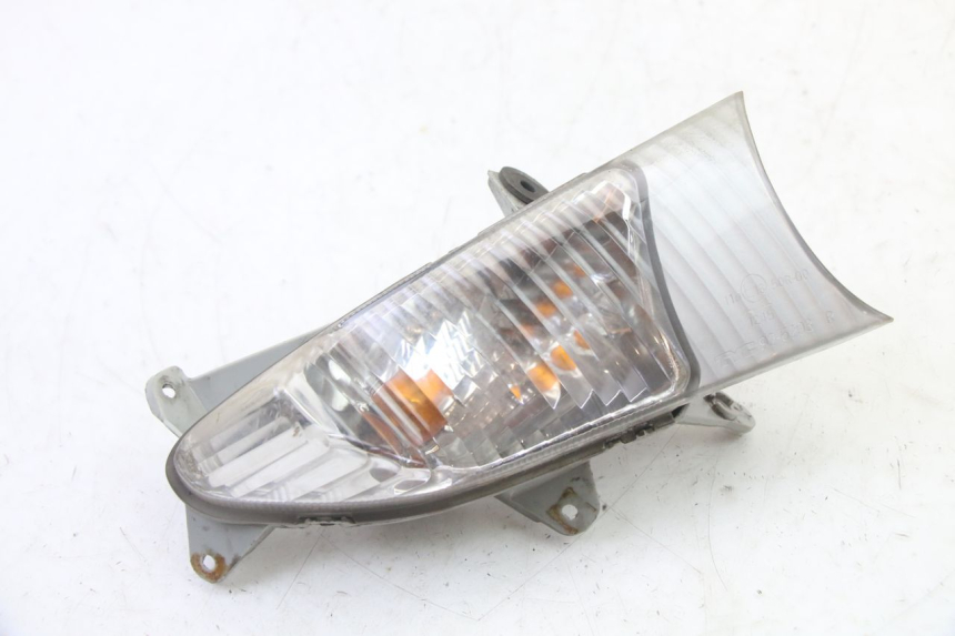 photo de CLIGNOTANT AVANT DROIT SUZUKI BURGMAN 125 (2007 - 2014)
