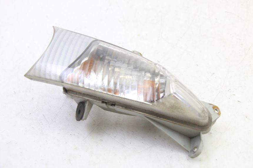 photo de CLIGNOTANT AVANT DROIT SUZUKI BURGMAN 125 (2007 - 2014)
