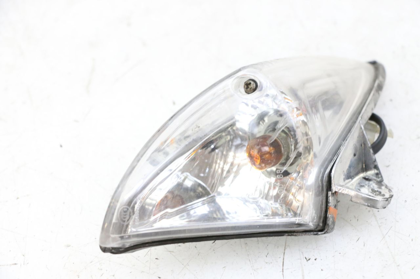 photo de CLIGNOTANT AVANT DROIT PEUGEOT CITYSTAR 50 (2013 - 2017)
