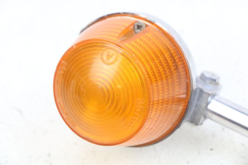 photo de CLIGNOTANT AVANT DROIT HONDA CM 125 (1983 - 2003)