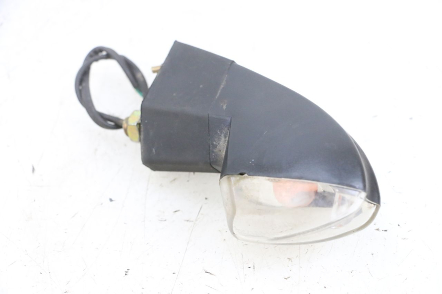 photo de CLIGNOTANT AVANT DROIT KSR CODE 125 (2018 - 2020) - Points de fixation