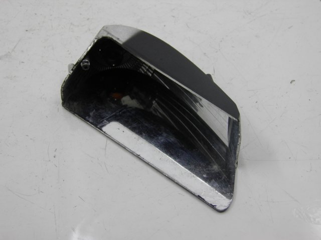 photo de CLIGNOTANT AVANT DROIT DERBI GP MAX 250 (2006 - 2008)