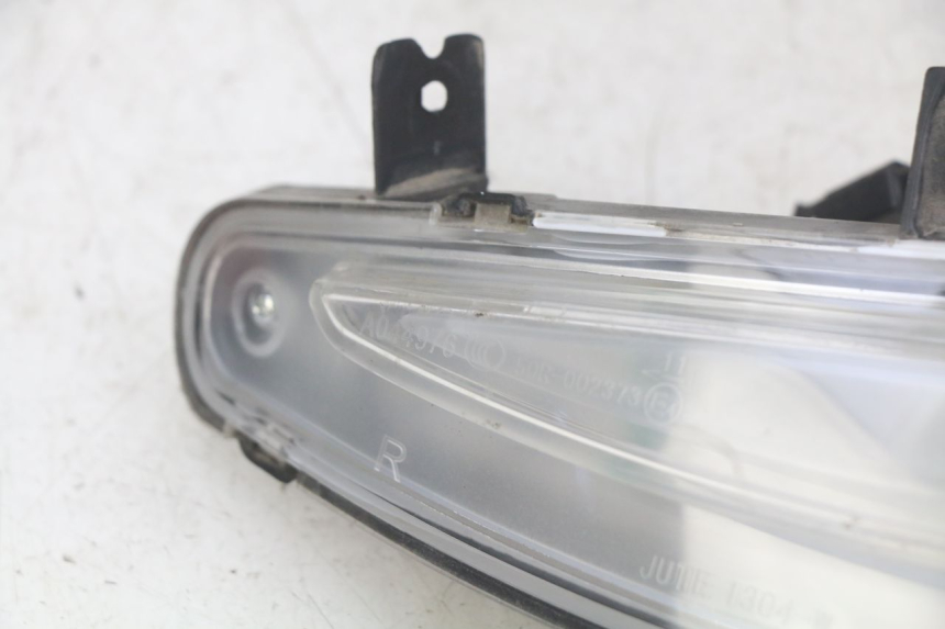 photo de CLIGNOTANT AVANT DROIT PEUGEOT DJANGO 4T 50 (2014 - 2019)