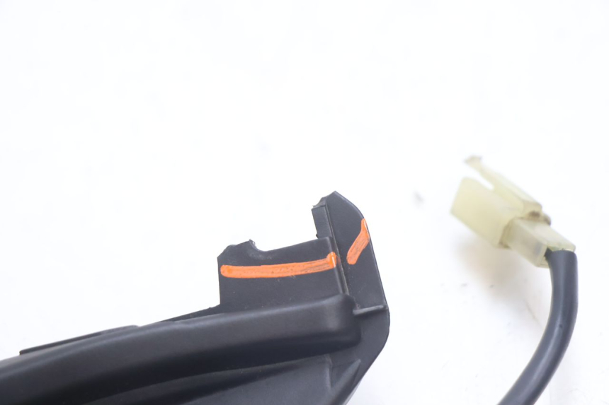 photo de CLIGNOTANT AVANT DROIT KAWASAKI ER-6 ER6 N 650 (2005 - 2009) - Gros plan technique