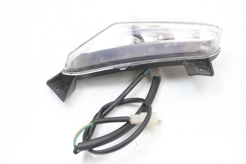 photo de Front right turn signal EUROCKA R8 4T 50 (2013 - 2022)