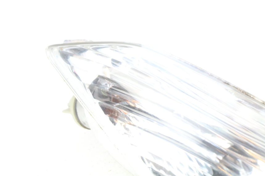 photo de CLIGNOTANT AVANT DROIT PIAGGIO FLY 100 (2006 - 2010) - Vue d’ensemble