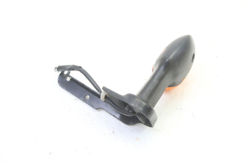 photo de CLIGNOTANT AVANT DROIT YAMAHA FZ6 FAZER S2 600 (2007 - 2011)
