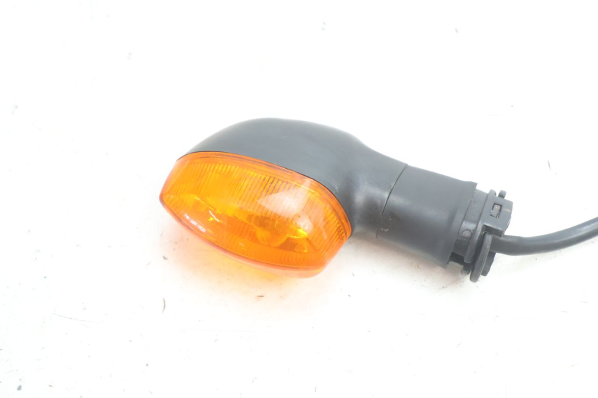 photo de CLIGNOTANT AVANT DROIT YAMAHA FZ8 800 (2010 - 2016) - Détail de la pièce