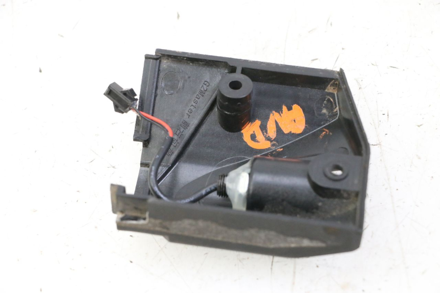 photo de CLIGNOTANT AVANT DROIT KUKIRIN G2 MASTER 1