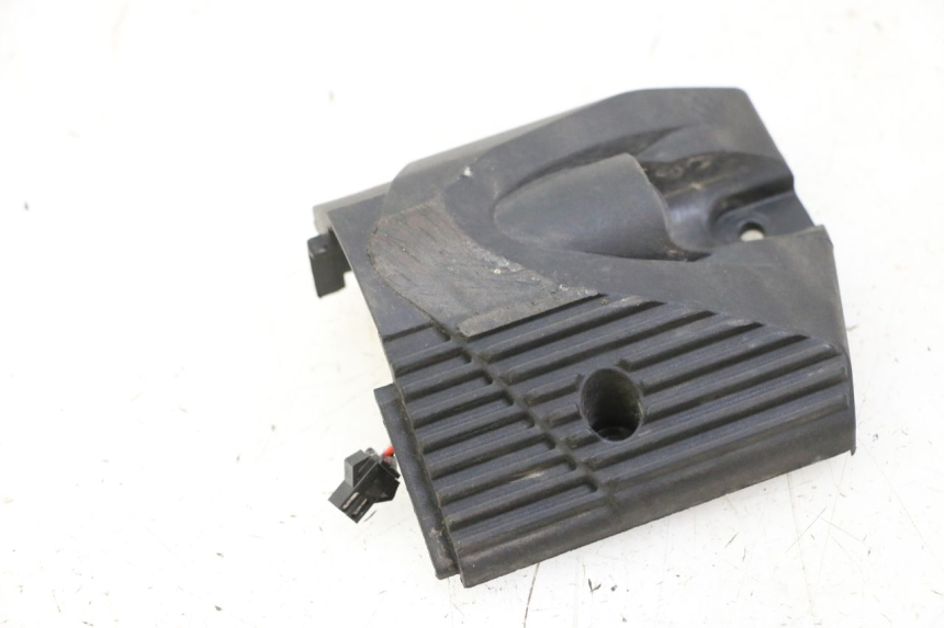 photo de CLIGNOTANT AVANT DROIT KUKIRIN G2 MASTER 1