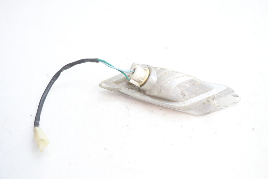 photo de CLIGNOTANT AVANT DROIT VASTRO GP 2T 50 (2013 - 2017) - Gros plan technique