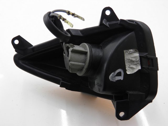 photo de CLIGNOTANT AVANT DROIT HONDA CBF S ABS 600 (2004 - 2007)