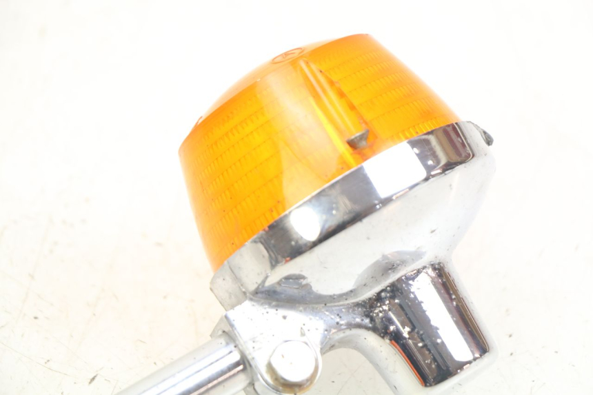 photo de CLIGNOTANT AVANT DROIT HONDA CM 125 (1983 - 2003)