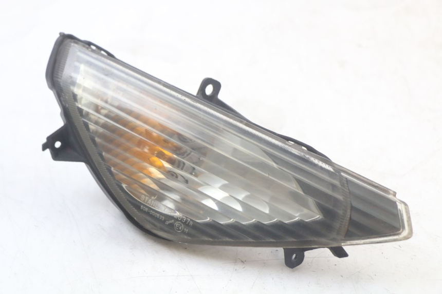 photo de CLIGNOTANT AVANT DROIT HONDA FJS SILVERWING SILVER WING 600 (2001 - 2010)