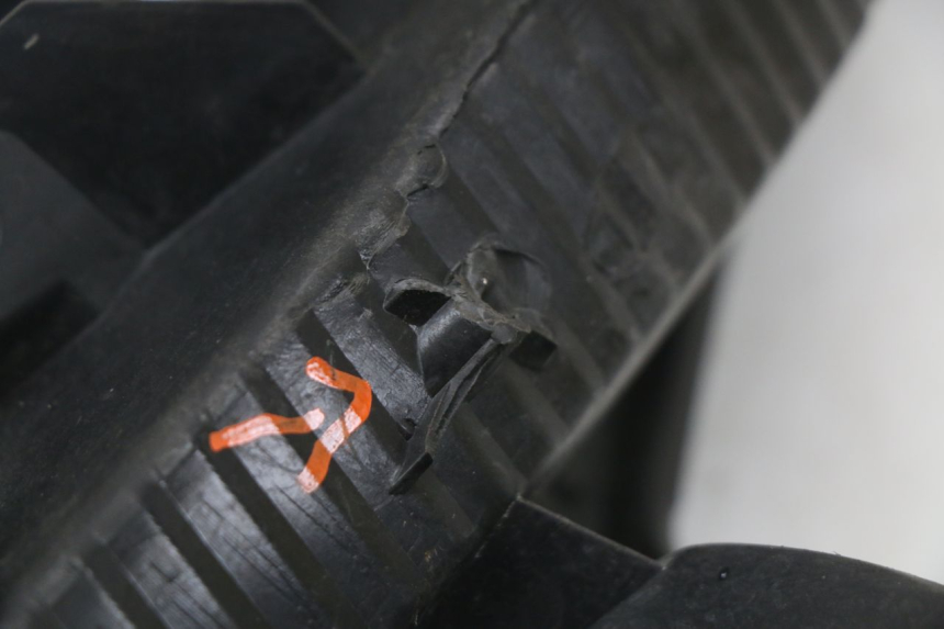 photo de CLIGNOTANT AVANT DROIT HONDA SH ABS 125 (2012 - 2017)