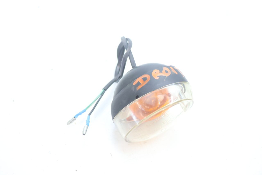 photo de CLIGNOTANT AVANT DROIT KEEWAY HURRICANE 50 (2006 - 2019) - Autre angle de vue