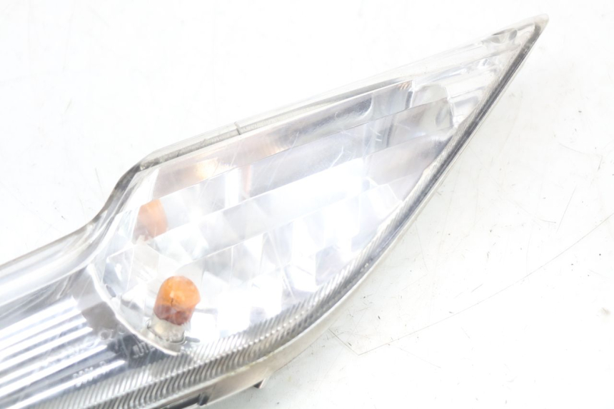 photo de CLIGNOTANT AVANT DROIT KYMCO DINK 4T 50 (2007 - 2018)