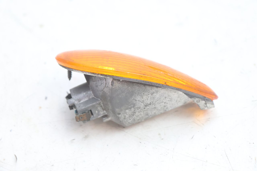 photo de CLIGNOTANT AVANT DROIT PIAGGIO LIBERTY 50 (1998 - 2003) - Zoom état d’usage