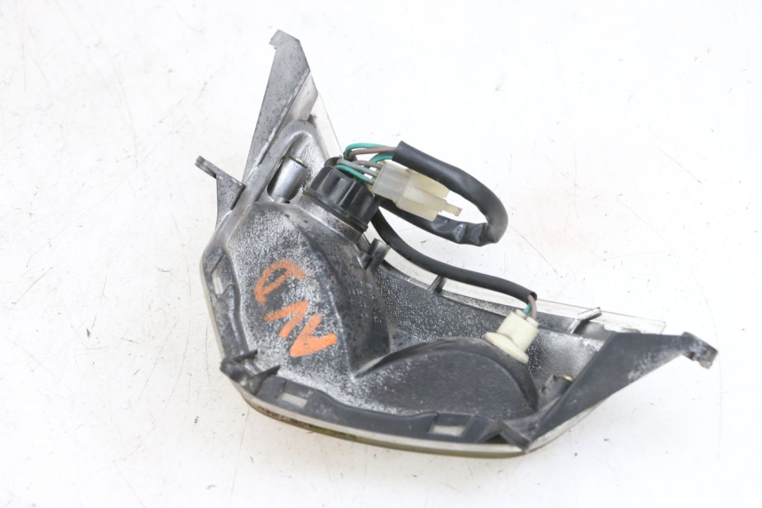 photo de CLIGNOTANT AVANT DROIT KYMCO LIKE 125 (2009 - 2016) - Zoom état d’usage
