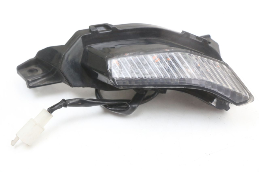 photo de CLIGNOTANT AVANT DROIT LONGJIA EASY MAX 125 (2020 - 2024)