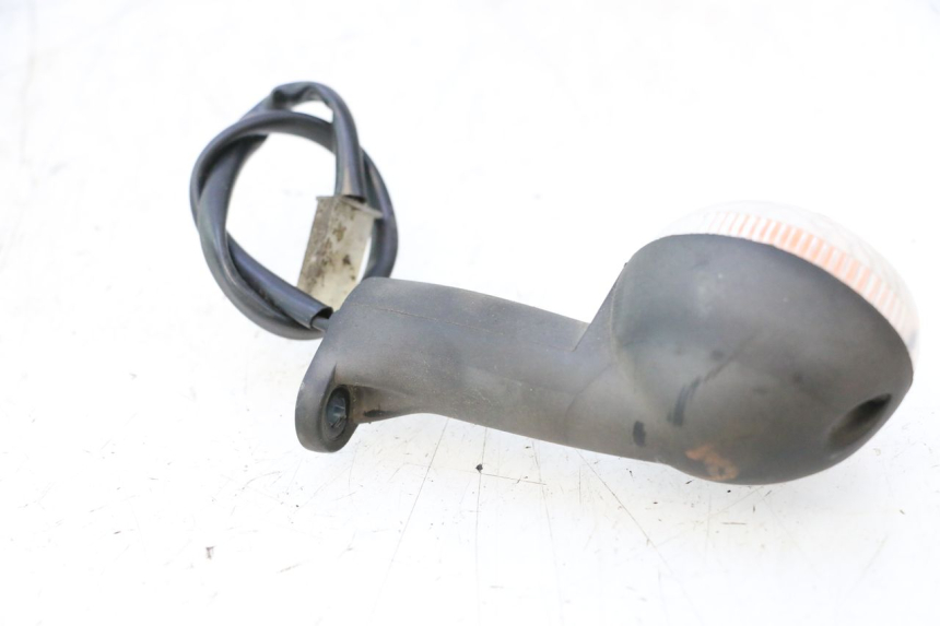 photo de CLIGNOTANT AVANT DROIT PEUGEOT LUDIX ONE 50 (2004 - 2013) - Points de fixation