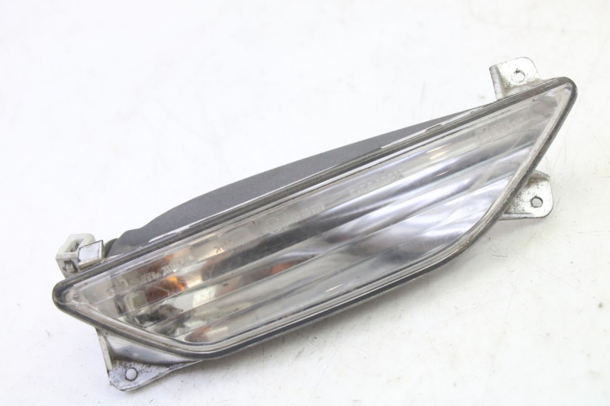 photo de CLIGNOTANT AVANT DROIT PIAGGIO MP3 125 (2006 - 2014)