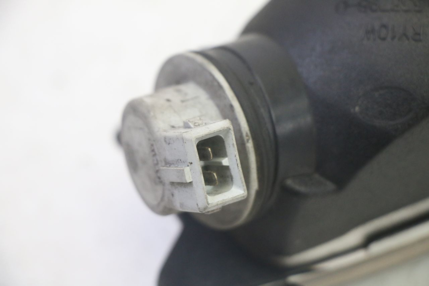 photo de CLIGNOTANT AVANT DROIT PIAGGIO MP3 125 (2006 - 2014)