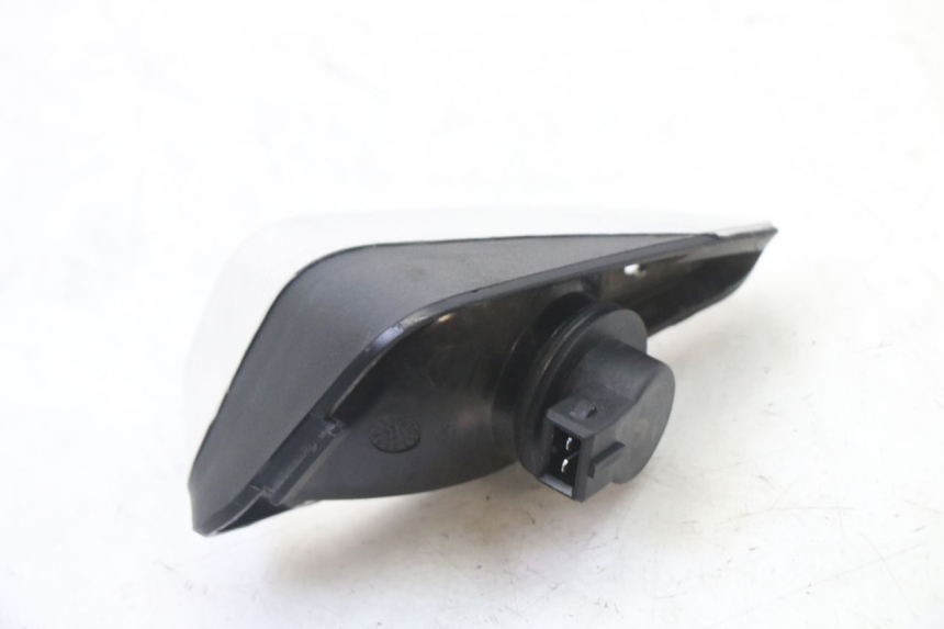 photo de CLIGNOTANT AVANT DROIT PIAGGIO NRG POWER PUREJET 50 (2018 - 2021)
