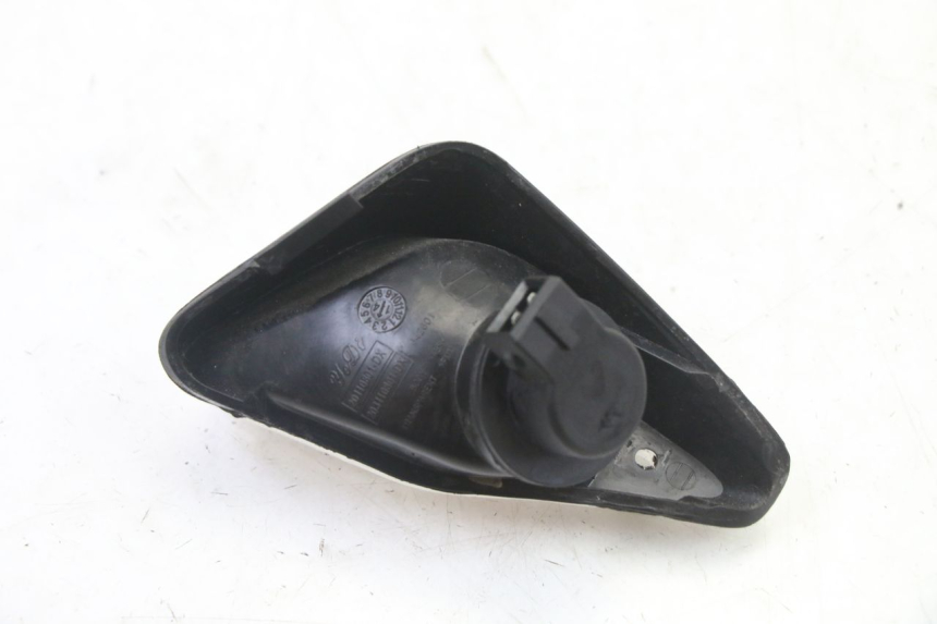 photo de CLIGNOTANT AVANT DROIT PIAGGIO NRG POWER PUREJET 50 (2018 - 2021)