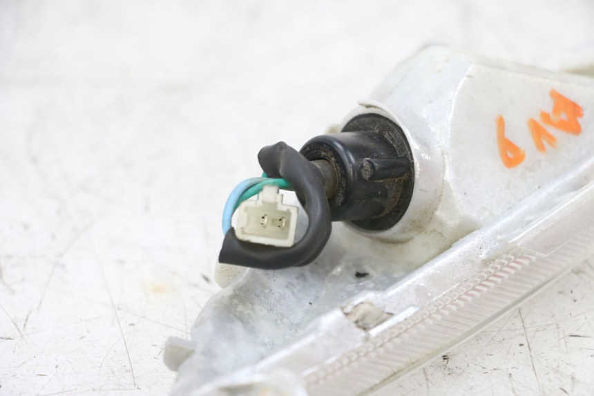 photo de CLIGNOTANT AVANT DROIT SYM ORBIT 2 4T 50 (2008 - 2017) - Zoom état d’usage