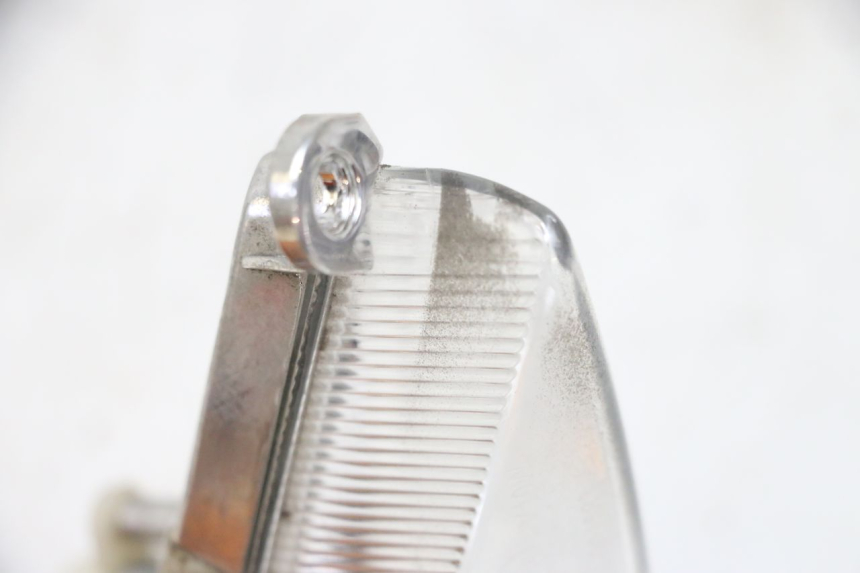 photo de CLIGNOTANT AVANT DROIT SYM ORBIT III 3 4T 50 (2018 - 2021) - Gros plan technique