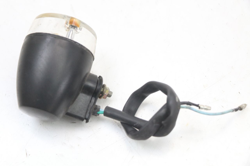 photo de CLIGNOTANT AVANT DROIT SYM ORBIT 50 (2008 - 2010)