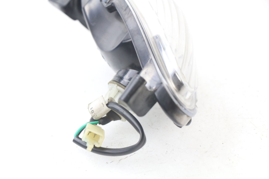 photo de CLIGNOTANT AVANT DROIT MBK OVETTO 2T 50 (2007 - 2017)