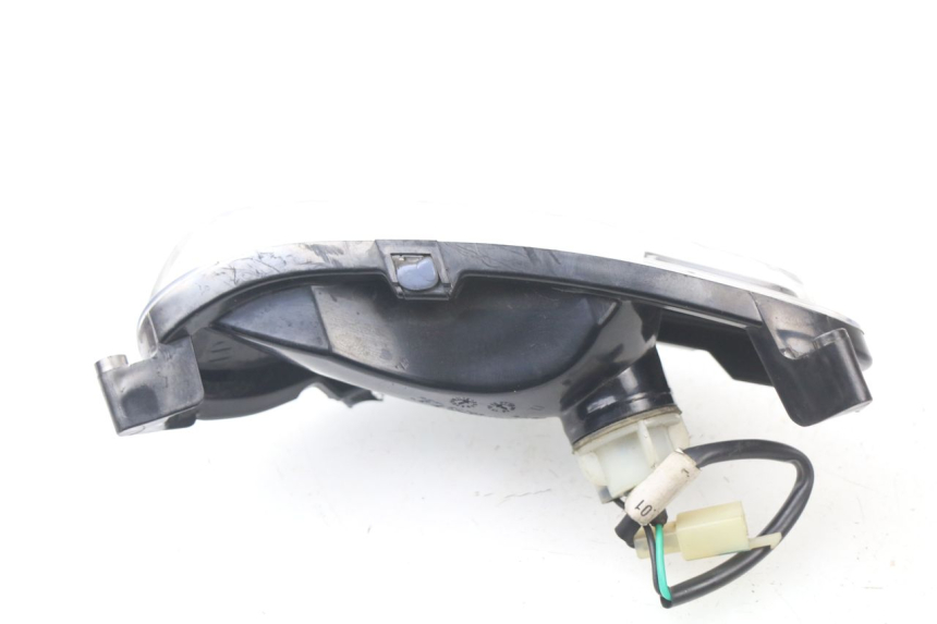 photo de CLIGNOTANT AVANT DROIT MBK OVETTO 2T 50 (2007 - 2017)