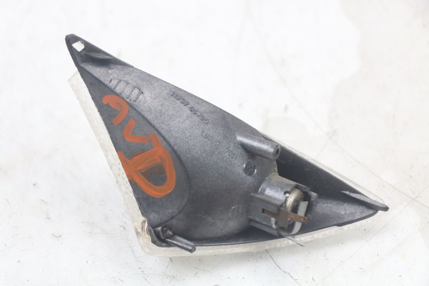 photo de CLIGNOTANT AVANT DROIT PEUGEOT SPEEDFIGHT 100 (1997 - 2007)
