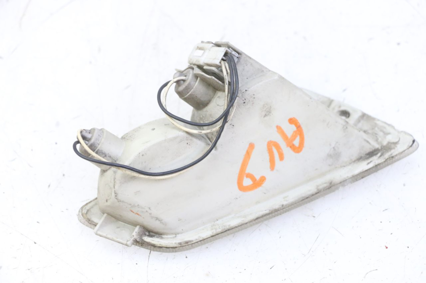 photo de CLIGNOTANT AVANT DROIT PIAGGIO VESPA GRANTURISMO 200 (2004 - 2005)