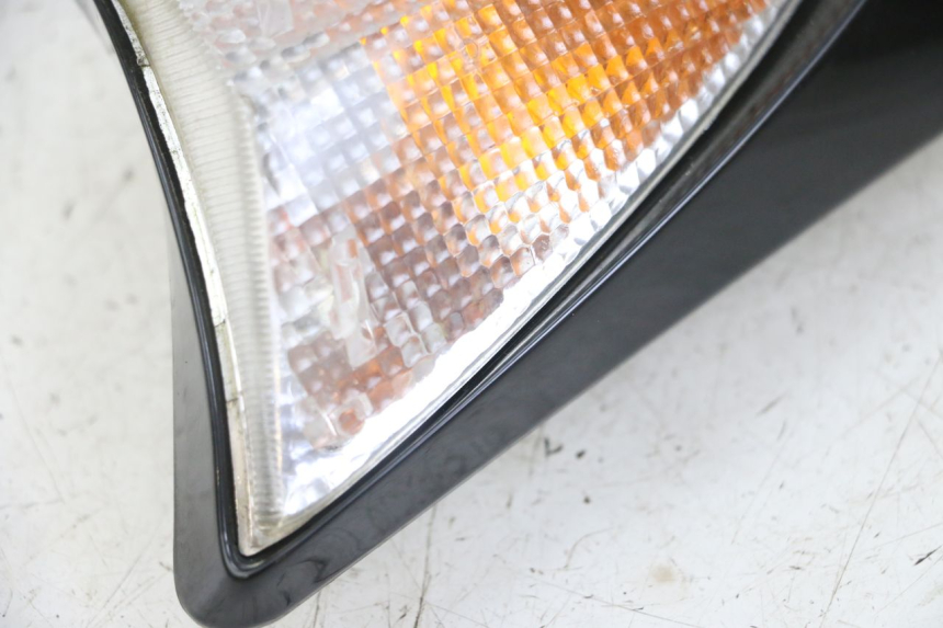 photo de CLIGNOTANT AVANT DROIT PIAGGIO XEVO - X EVO 125 (2007 - 2016)