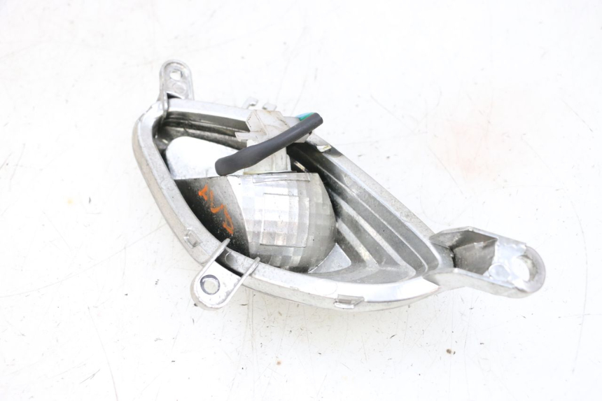 photo de CLIGNOTANT AVANT DROIT JM MOTORS SANTANA 50 (2014 - 2023) - Détail de la pièce