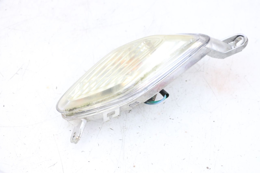 photo de CLIGNOTANT AVANT DROIT JM MOTORS SANTANA 50 (2014 - 2023) - Gros plan technique