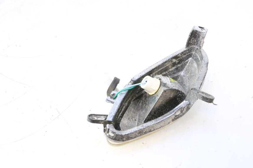 photo de CLIGNOTANT AVANT DROIT JM MOTORS SANTANA 50 (2014 - 2023) - Points de fixation