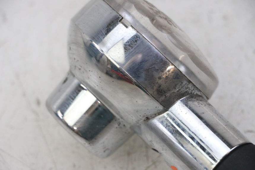 photo de CLIGNOTANT AVANT DROIT APRILIA SCARABEO GT TOURING 125 (1999 - 2005)