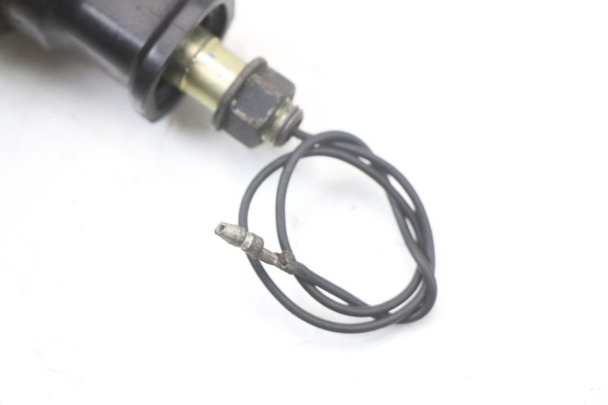 photo de CLIGNOTANT AVANT DROIT SUZUKI GSX E 250 (1982 - 1983)