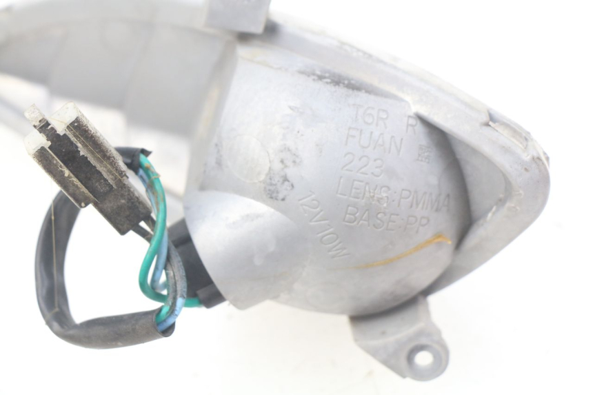 photo de CLIGNOTANT AVANT DROIT SYM JET EURO X 2T 50 (2003 - 2007)
