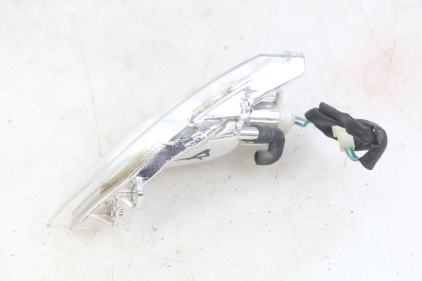 photo de CLIGNOTANT AVANT DROIT PEUGEOT TWEET 125 (2018 - 2021)