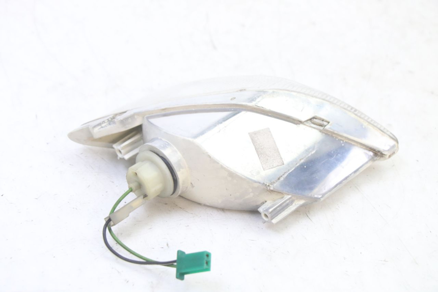 photo de CLIGNOTANT AVANT DROIT SUZUKI UH BURGMAN 125 (2002 - 2006)