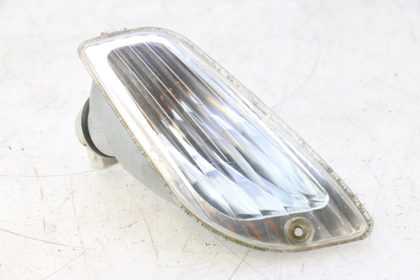 photo de CLIGNOTANT AVANT DROIT PIAGGIO VESPA S 2T 50 (2007 - 2014) - Vue principale
